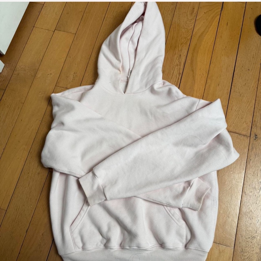 SKIMS HOODIE IN BARELY PINK - Picture 4 of 8